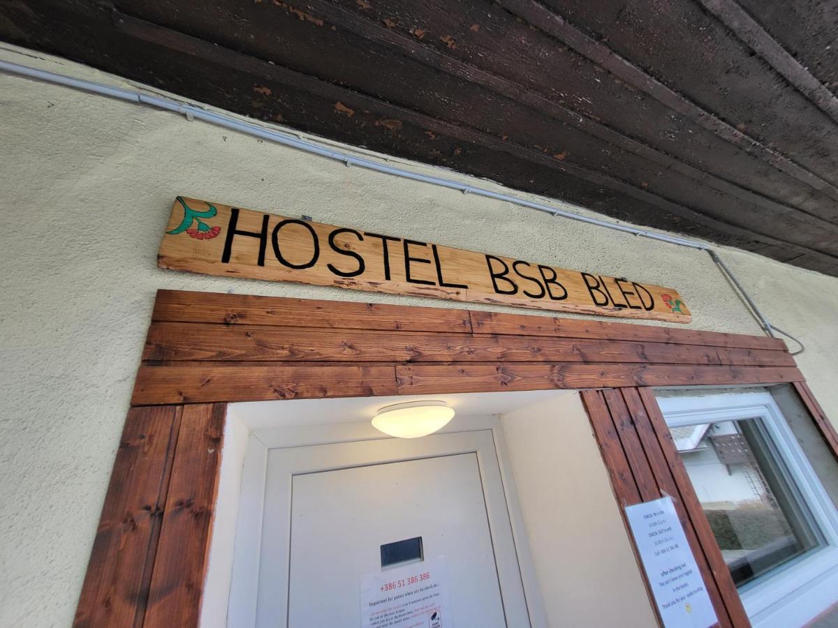 Bus Station Beds Hostel Bled Bagian luar foto